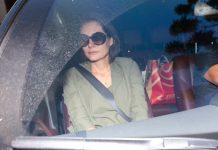 Michelle leva livro sobre “masculinidade” para Bolsonaro. Veja qual