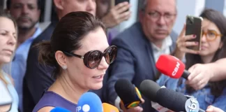 Michelle Bolsonaro afirma que prioridade é cuidar do ex-presidente e descarta atuação política