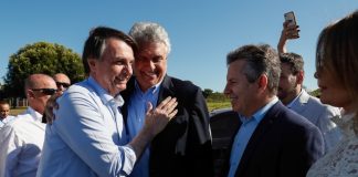 Mauro evita definir apoio entre Caiado e Flávio Bolsonaro e condiciona decisão a partido