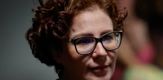 Justiça italiana autoriza extradição de Carla Zambelli para o Brasil