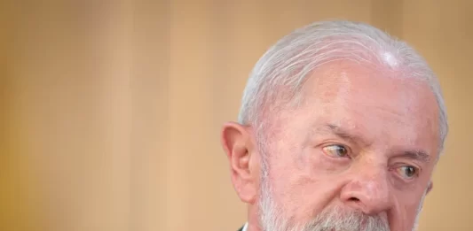Planalto afirma não possuir registros de reunião entre Lula e André Esteves Vorcaro