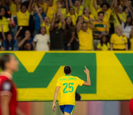 Invicta, Seleção Brasileira vence as canadenses e se torna a campeã do FIFA Series 2026 em Cuiabá