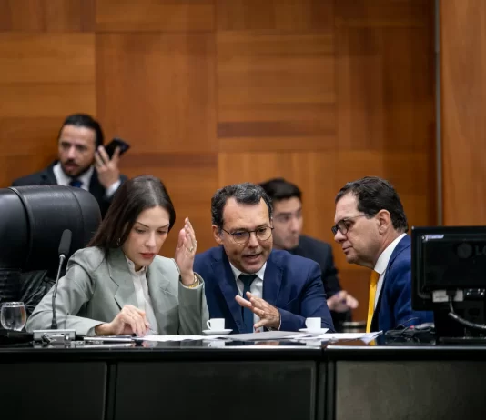 Deputados realizam três sessões e aprovam novas regras do SER Família para ampliar alcance social