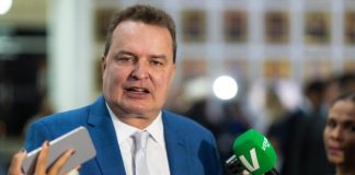 Max Russi detona proposta de Cattani e diz que liberação de animais em circos é retrocesso
