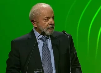 Lula sobre expulsão de delegado dos EUA: “Se houve abuso, terá reciprocidade”