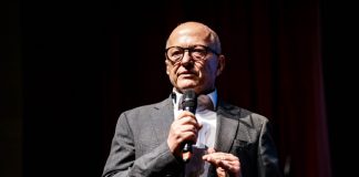 Governador veta proposta de criação de programa de energia solar para famílias de baixa renda