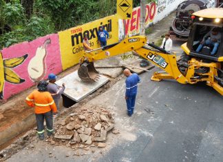 Prefeitura de Cuiabá faz reestruturação completa de galeria após tampa de bueiro ceder