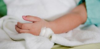 Bebê de 1 ano morre após afogamento em Várzea Grande
