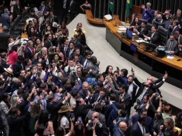 Partidos com ministérios no governo apoiam derrubada de veto sobre dosimetria