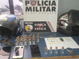 Força Tática prende quatro homens e apreende frascos de “loló” e comprimidos de ecstasy