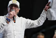 Candidato da esquerda contesta resultado preliminar e pede anulação de mais de 33 mil mesas eleitorais na Colômbia