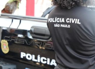 Polícia apura contrato milionário ligado à produtora de filme sobre Bolsonaro