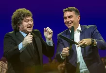 Postura de Milei passa a ser explorada por adversários de Flávio na disputa presidencial