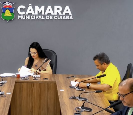 CCJR emite parecer favorável a nove processos durante reunião ordinária