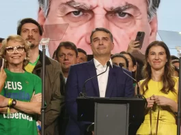 Resposta da defesa de Bolsonaro sobre vídeo com IA amplia pressão sobre campanha de Flávio