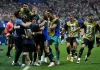 Argentina vence Inglaterra de virada e garante vaga na final da Copa do Mundo