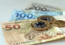 Salário mínimo de 2027 é projetado em R$ 1.741 pelo governo