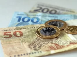 Salário mínimo de 2027 é projetado em R$ 1.741 pelo governo