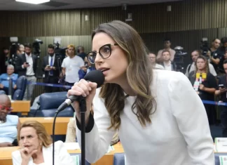 Patrimônio declarado por Zoe Martínez cresce de R$ 646 mil para R$ 2,1 milhões em dois anos