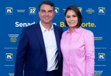 Michelle amplia participação e passa a ser aposta de Flávio na campanha presidencial