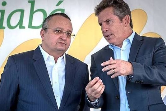 Taques é condenado a pagar R$ 20 mil por acusações contra Mendes