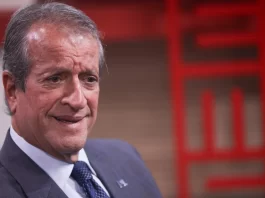 Valdemar atribui público reduzido de ato de Flávio ao tempo nublado
