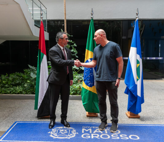 Prefeito e governador recebem embaixador dos Emirados Árabes para debater parcerias estratégicas