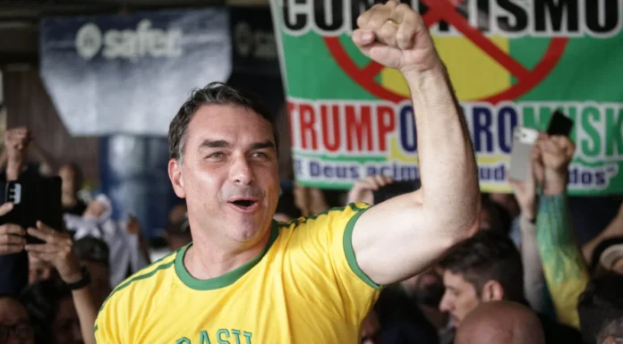 Comício de Flávio Bolsonaro no 7 de Setembro busca medir força do bolsonarismo em São Paulo