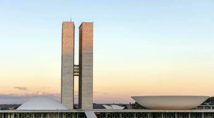 Câmara dos Deputados define Cebraspe como banca de novo concurso com mais de 150 vagas