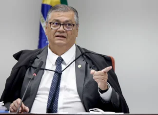 Flávio Dino determina retorno de Andrei Rodrigues ao comando da Polícia Federal