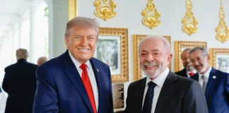 Após conversa com Lula, Trump orienta equipe a buscar acordo sobre tarifas