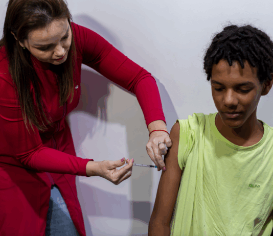 Cuiabá oferece 18 tipos de vacinas para crianças e supera 185 mil doses aplicadas